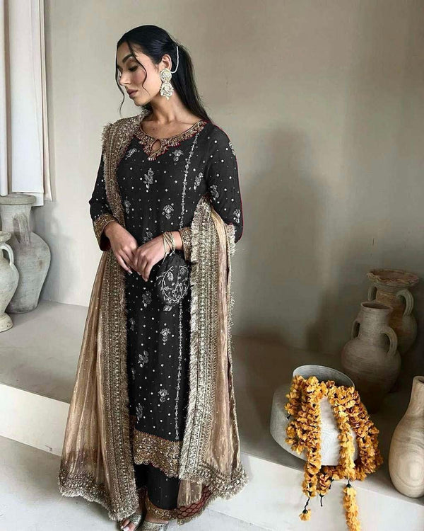 Outstanding Georgette Black Color Salwar Suit