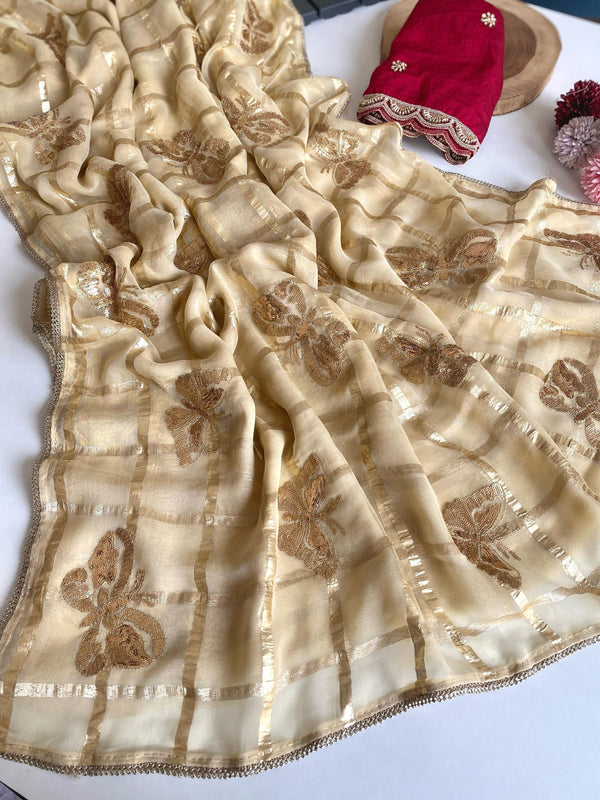Fashionable Viscose Cream Color Saree
