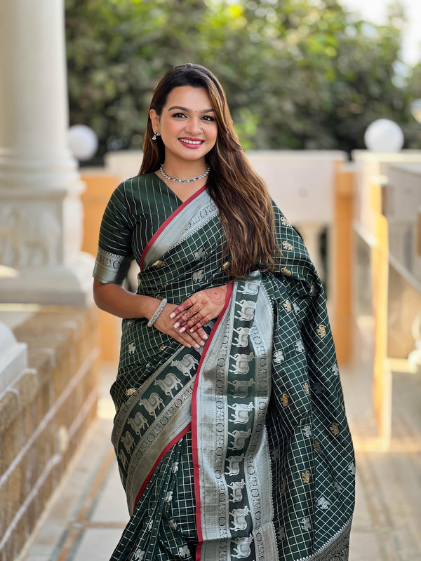 Fashionable Soft Silk Green Color Saree