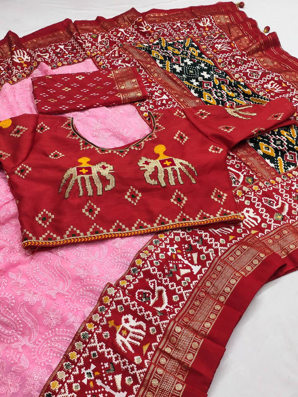 Wedding Wear Special Foil Printed Pink Color Saree