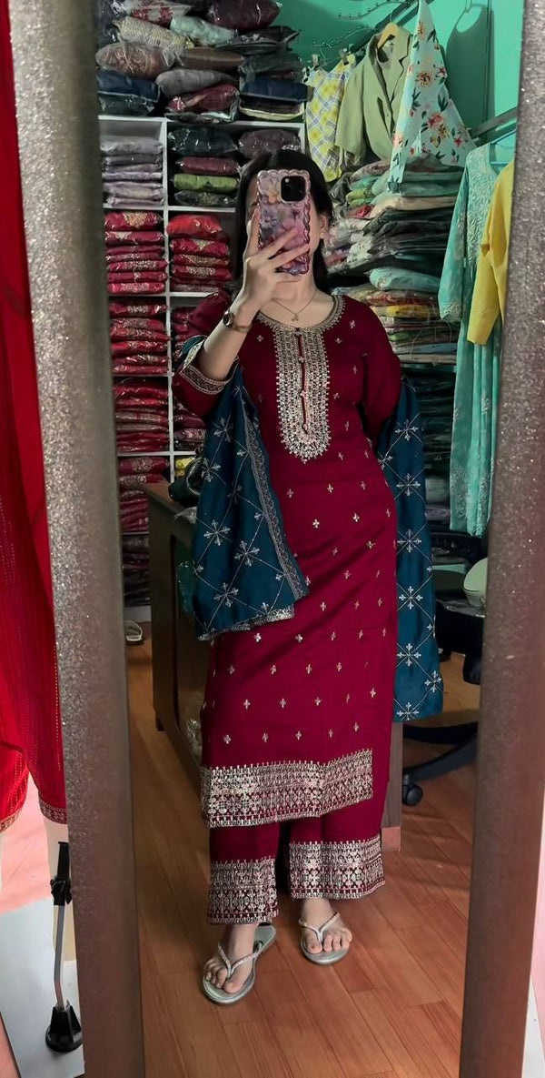 Flattering Red Color Chinnon Silk Salwar Suit