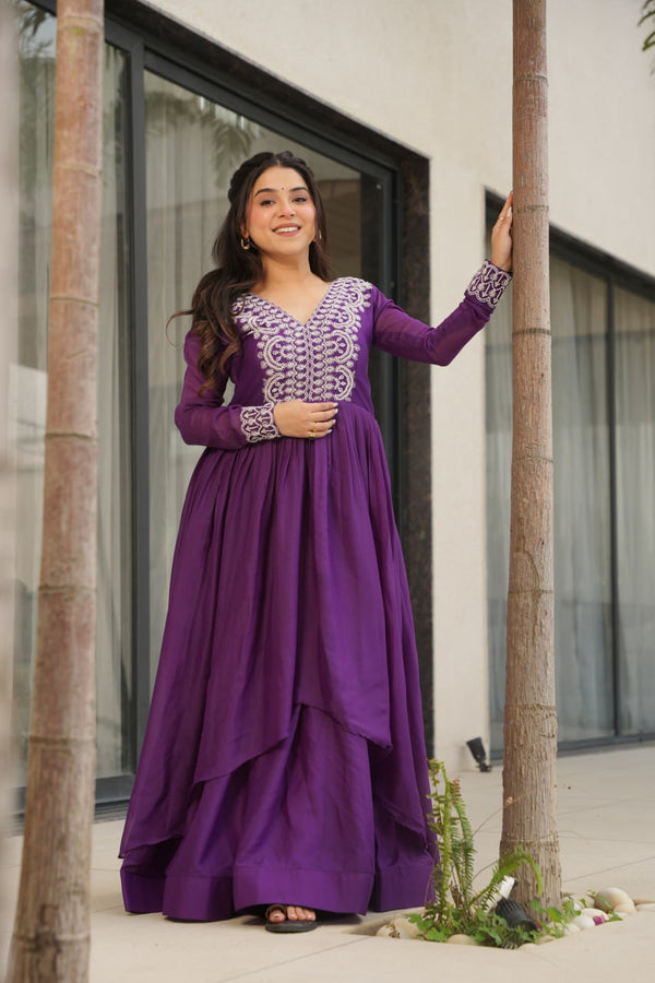 Purple Color Georgette V Neck Innovative Gown