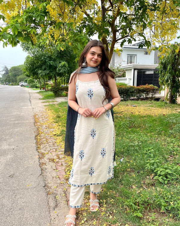 Ravishing White Khadi Cotton Embroidery Salwar Suit